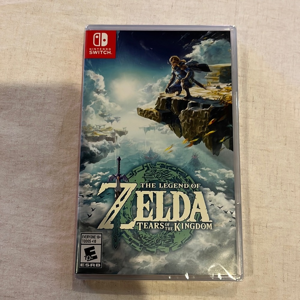 New Nintendo Switch The Legend of Zelda Tears of the Kingdom game. Unopened.